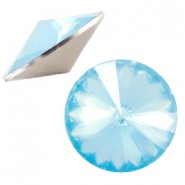 Rivoli 1122 - 12 mm puntsteen Light blue pacific opal